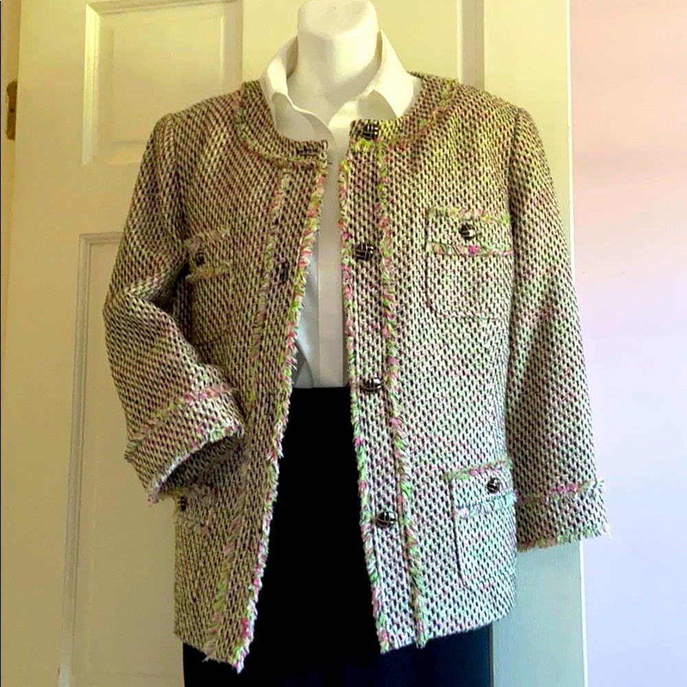 Woman’s, Boucle Jacket, size 16 (used)